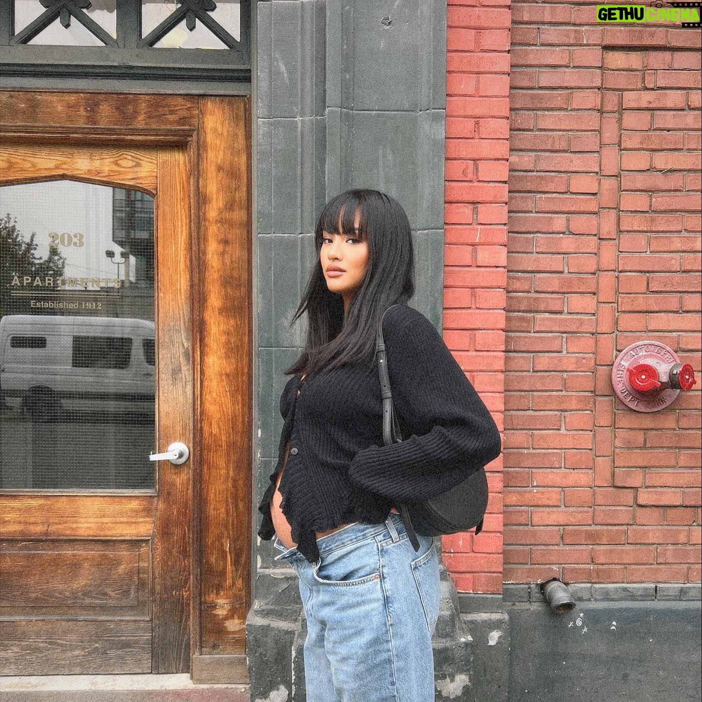 Emmalyn Estrada - 3 Likes - That lobster roll after glow ✨
#29weekspregnant
