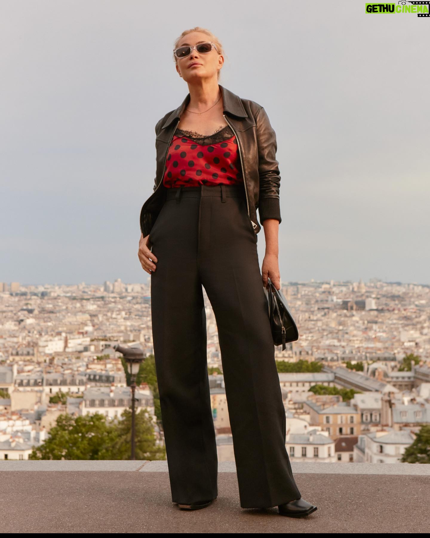 Emmanuelle Béart - 2.5K Likes - @amiparis @alexandremattiussi9 @jonathan_huguet @johnnollet @harold_james @orbis.media #emmanuellebeart