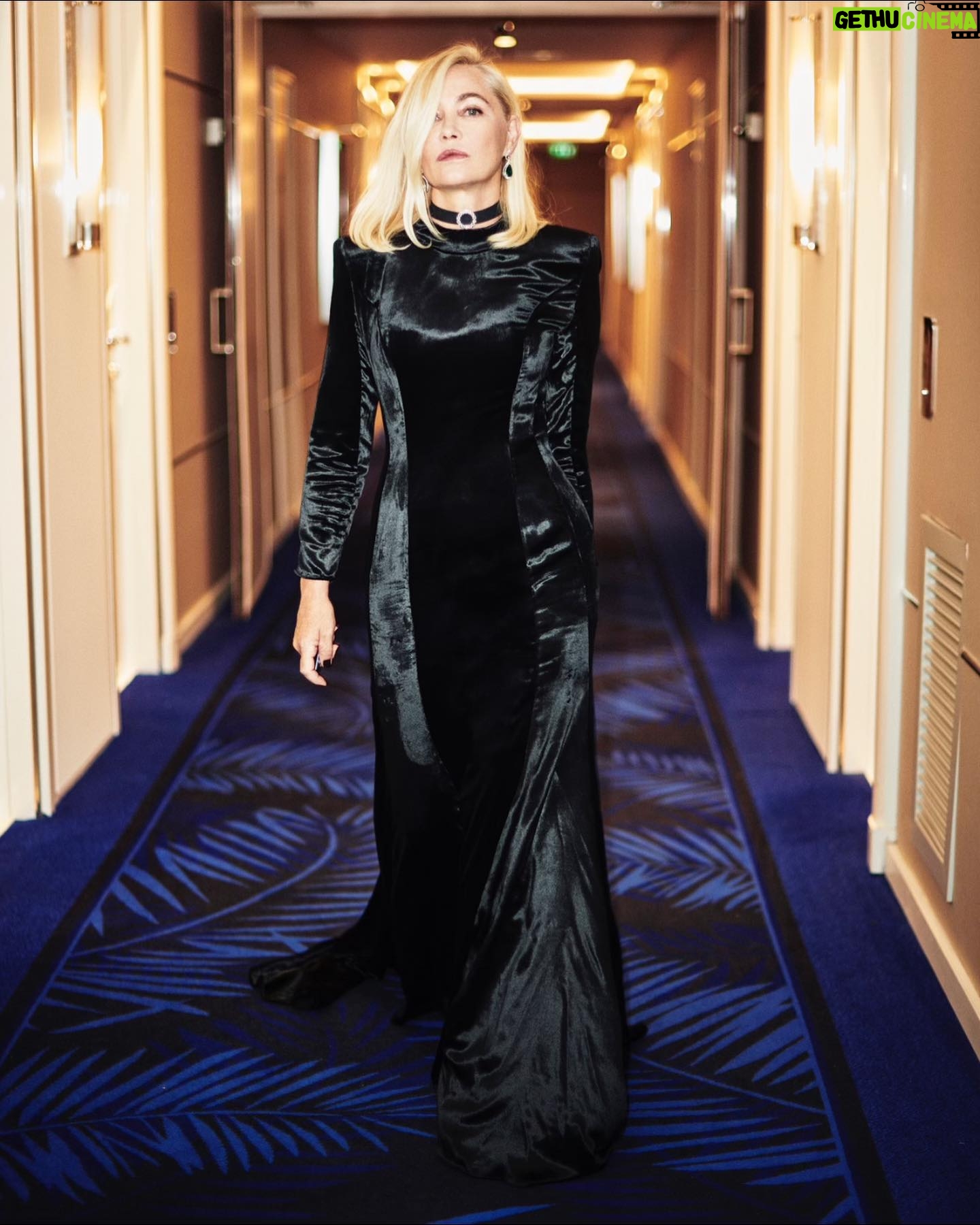 Emmanuelle Béart - 3.2K Likes - #emmanuellebeart #cannesfilmfestival @oliviertheyskens @johnnollet @jonathan_huguet @marion.robine @orbis.media @festivaldecannes @chopard thanks to @voguefrance #emmanuellebeart