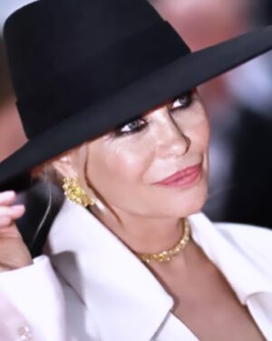 Emmanuelle Béart Instagram - @festivaldecannes  thank’s for having me , it was a magical night 🌸 @balmain  @chopard  @jonathan_huguet  @rogervivier @maisonclose__ @rudymarmet  @lisalegrand_makeup  @orbis.media … #emmanuellebeart