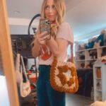 Emme Rylan Instagram - #notapictureofmykids #ormydog (Bag pattern and video tutorial will be released this week! ❤️)
