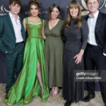 Emmy Perry Instagram - What a beautiful night celebrating the remarkable legacy of Steve Irwin and his dedication to wildlife conservation. His infectious passion for wildlife and wild places have been passed on to his inspirational family @terriirwincrickey @bindisueirwin and @robertirwinphotography who live it and share it with the world who I love and have the honor of calling my dear friends. Thank you for continuing to inspire us all to make a difference! I will forever be a #proudwildlifewarrior 💚🐊