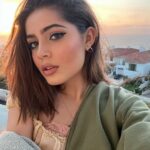 Emmy Perry Instagram - Winter Sunsets in Cali!!! 🌅 . . . . . . . . . . . #explore #explorepage #sunset #coquette #lanadelrey #summervibes