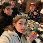 Emmy Perry Instagram - A lil dump🥟❤️