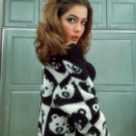 Emmy Perry Instagram - 🖤violets for roses🖤 . . . . . . . . . . . . . . . . #lanadelrey #explore #explorepage #coquette #ootd #makeup #vintage #retro #fashion