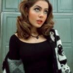 Emmy Perry Instagram - 🖤violets for roses🖤 . . . . . . . . . . . . . . . . #lanadelrey #explore #explorepage #coquette #ootd #makeup #vintage #retro #fashion
