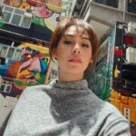 Empress Schuck Instagram - Selfie-han lang natin.