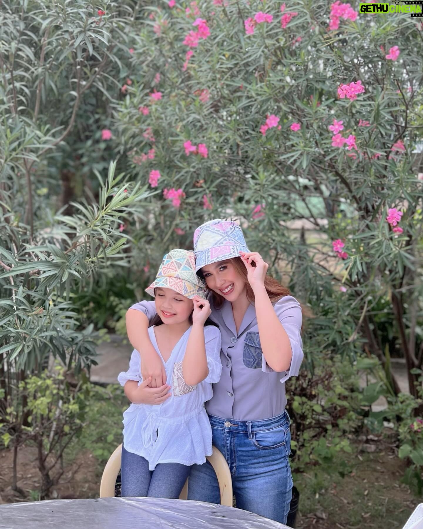 Empress Schuck Instagram - Oh being a mom.. It gave me super powers😊 I love you my one. To all the mothers, you are incredible. Happy Mother’s Day💕