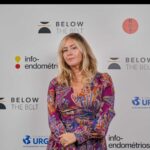 Enora Malagré Instagram – C’était lundi soir, lors de la projection inédite de #bellowthebelt au @palaisdetokyo . ( bientôt sur les plateformes ) Un docu très fort de @shancohn , produit par #hillaryclinton . Quelle soirée ! Merci à @infoendometriose et à ma @ceciletogni . Avec toi , tout est possible . On avance, mais on avance lentement. Depuis peu vous connaissez le nom de cette maladie, désormais, nous travaillons à sa guérison. Car oui, encore aujourd’hui, on ne peut pas guérir de l’endométriose. On peut apprendre à vivre avec, mais croyez-moi, ce n’est pas une vie légère… et puis l’endométriose , ça isole …. merci à toutes celles et ceux qui sont venu.e.s lundi soir . Et à vous toutes qui vous vous battez avec courage et discrétion, je le sais, Et à celles et ceux qui nous accompagnent au quotidien : nos compagnes, nos compagnons, nos  mères, nos pères, nos sœurs, frères , ami.e.s. Nous sommes merveilleuses , nous sommes des héroïnes, nous sommes ensemble🙋🏼‍♀️#endogirls🎗️ 🌹