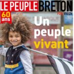 Enora Malagré Instagram – Cette couverture . J’ai attendu cette fin de semaine pour en dire 2 mots . Je suis bretonne , vous le savez je vous saoule  assez avec ça . Les insultes racistes sous cette couverture ne sont pas celles de mes compatriotes bretons et bretonnes mais celle d’une fachosphere très organisée qui pollue de plus en plus les réseaux , les médias etc , la vie en somme . Chez nous en Bretagne c’est une terre d’accueil et de tolérance . C’est là où le vote RN ( FN ) est le plus bas par exemple , et j’en suis fière . Le racisme y est rare et puni . Alors nous bretonnes et bretons , nous refusont d’être sali.es par des propos qui ne sont pas les nôtres . Notre Bretagne est à l’image de la France, belle et diverse . Belle parceque diverse ! Je suis fière de ma région , je suis fière de constater que les bretons et bretonnes se sont mobilisé.es en masse contre ces abjectes insultes . Pour ne pas y être associé es . Passez votre chemin les fachos, les racistes , les minables ! Pas de ça chez nous ! On vous fermera la route ! Nous sommes les irréductibles 😉Et au passage … qu’est ce qu il est beau ce gosse !!! C’est lui qui a pris dans la bataille le pauvre … on a oublié . Je suis avec toi mon ange . Tu es un astre 💖. Ce petit garçon est breton , point final . Bravo au magazine #lepeuplebreton , oui un peuple vivant ! #bzh ✊🏼