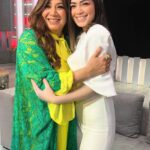 Entesar Instagram - #ليلي_زاهر في #اعلي_نسبه_مشاهده #الابنه #انتصار_الام @ghaly_fashion_designer