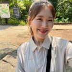 Eom Ji-yoon Instagram - 드디어 서울!🫡