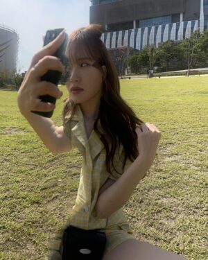 Eom Ji-yoon Instagram - 우당탕2023년 빠잉..ㅜ