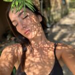 Eréndira Ibarra Instagram - El Salvador… tu tan verde y lleno de tanto amor… gracias por el apapacho de naturaleza. Por las piezas del rompecabezas que me faltaban, GRACIAS INFINITAS. #MissYouAlready 🌊🫂🤍✨
