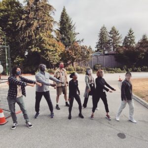 Erica Cerra Instagram - Staying healthy, wearing masks n flossing.
We challenge the kid cast of #TheAstronauts to a virtual dance off. “Meet it, then beat it”.

@miyacech @brycegheisar @officialbendaon @kaydengraceswan @keithlwilliams.