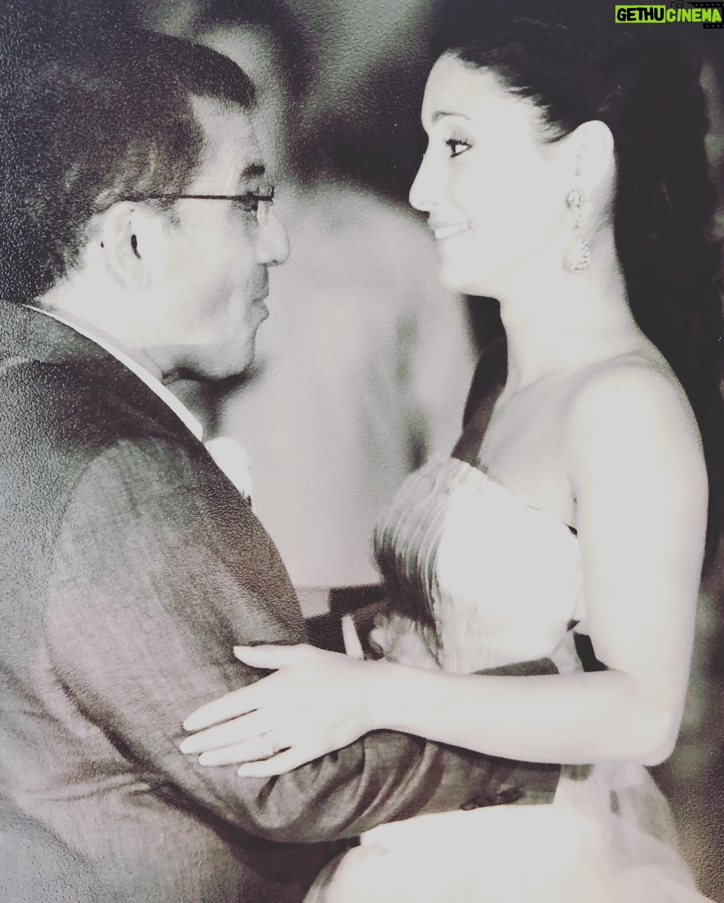 Erica Cerra - 4.6K Likes - Today I said goodbye to
my Hero; My Pappy.
He was the first man I ever loved.
My biggest supporter and the most devoted father. He would have done anything for his children and family.
You were the best nonno, my children adored you and will miss you everyday. We will all miss you everyday.
Anyone who met you could see how special and kind and loving you were.
I’m heart broken. ❤️ you will never be forgotten.