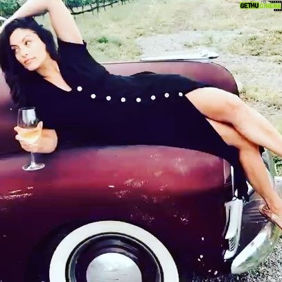 Erica Cerra - 7.1K Likes - Me getting ready for #anaconda #the100prequel #seconddawn
#lakecountry
#kelowna
Photo -compliments of @sammkohler