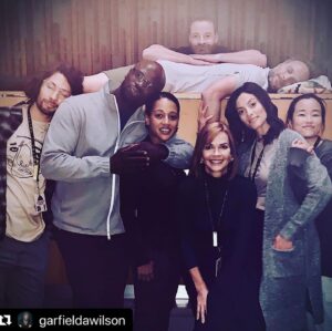 Erica Cerra Instagram - What a phenomenal cast to work with, including our “ children” ! @miyacech @brycegheisar @kaydengraceswan @officialbendaon @keithlwilliams Excited for the many seasons ahead!
#theastronauts @imagineentertainment @nickelodeon