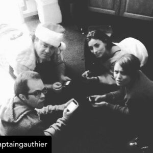 Erica Cerra Instagram - Back to a simpler time. @captaingauthier @jordandanger @neilgrayston xo 😘 
#cast 
#friendship 
#eureka