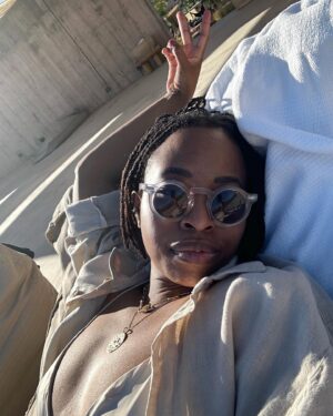 Erica Chidi Cohen Instagram - leaving this month behind with a sense of softness and renewed dedication to joy—in both small and large doses whenever possible. 🤎
