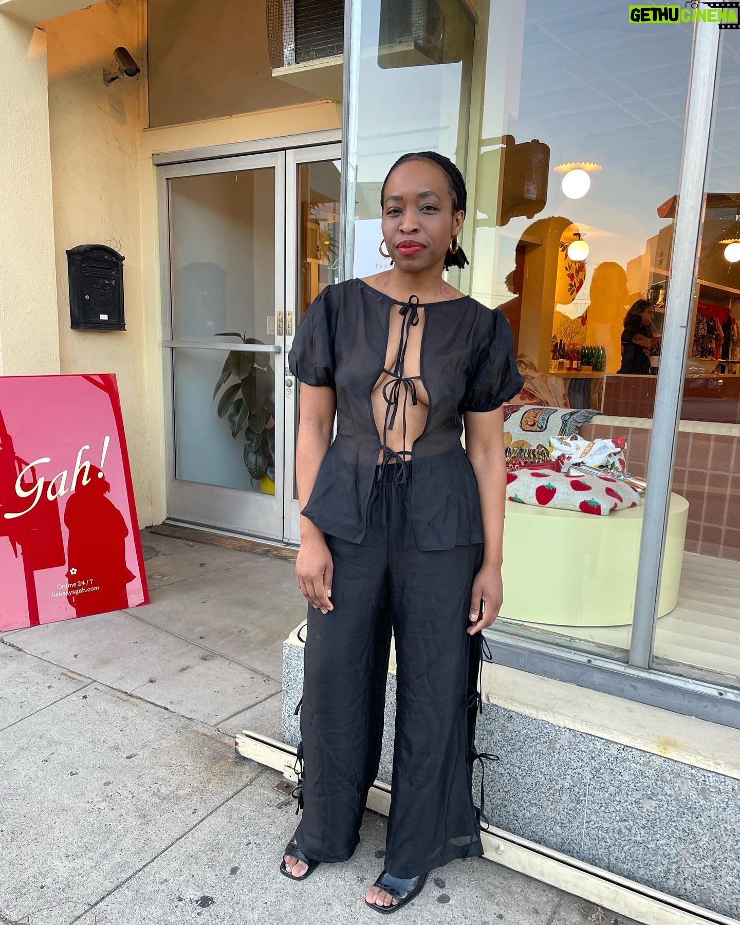 Erica Chidi Cohen - 1.5K Likes - me some very relevant memes 🥀🌪️⚠️