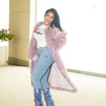 Erica Pinkett Instagram - I don’t know who needs to hear this but God is going to perform miracles in these last couple weeks of 2023, just stay the course. Stay down until you come up 💎💪🏽🙏🏽❤️ 📸 @jeffgetcash Hair (tape ins) @kt_hairco