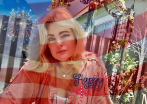 Erika Eleniak Instagram - Happiest 4th of July! 
#freedomisntfree🇺🇸