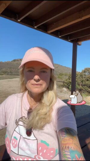 Erika Eleniak Instagram - Life can be overwhelming! How do you cope? Stay tuned for our next Blog discussion: Overcoming Overwhelm. 

#realerikaeleniakblog 
#overwhelmed 
#overcomer