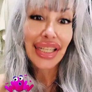 Erika de Sautu Riestra Instagram - Hola que tal ? 
Es Viernes Vecinos!! Hoy no vale romper las p€lotas!!!
#viernes #friday #humor #actrizargentina