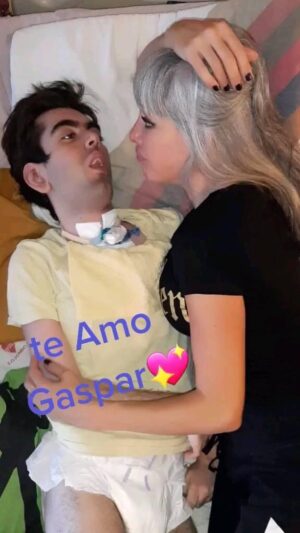 Erika de Sautu Riestra Instagram - Feliz Cumple Hijo Hermoso!! 
Sos la Persona mas Luchadora que conozco.
Sos Perfecto, justo para Mi.
Te aferras a la Vida cada dia y Hoy , hace 25 Años !!! Agradecida por Tenerte!. Me acuerdo volviendo a casa con vos, tan chiquitito, tan Bello, tan Calmo.
Feliz Cumple Gaspar !!! Te admiro, te Festejo cada Mañana, Te Amo !!!! Hablame de Milagros !!!
Feliz Cumple Parto para Mi !! Gracias!! Ppr 25 Más!!!!!!!!! Por Muchos Helicopteros Mas!!!!!! TE AMO ETERNAMENTE HIJO. 💗
🎂🍰🥂👏👏👏👏👏💗💗💗💗💗
@gaspar__nieto @sandrofnieto #hijos #madres #love #amor #milagros #discapacidad #paralisiscerebral #westsindrom #lennox