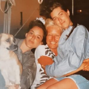 Erika de Sautu Riestra Instagram - Feliz Cumple Giulia! Feliz Cumple Hermana mia!!
Que todo lo que soñas y todo lo que mereces, te abrace y te acompañe siempre!! Luchadora como pocas, buena mina y Madre amorosa.
Feliz Vida Giulia !! Te Amo ❤️
@giu_vic_ 
#hermanas #sisters #cumpleaños #happybirthday #love