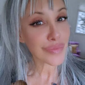 Erika de Sautu Riestra Instagram - BOLUUUDAAAAAAA???!! POR ESO NO TENÉS UN MANGO !!! 
LO SABÍAN ?
#humor #verdades #curiosidades  #actrizargentina