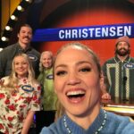 Erika Christensen Instagram - Tonight’s the night! Please enjoy the ridiculousness of @familyfeudabc 😆 8/7c on @abcnetwork Team Christensen vs. @kalpenn’s “Penn Station” 💪🏼 💪🏼 🧠