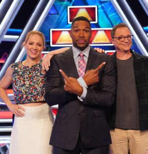 Erika Christensen Instagram - @pyramidabc is coming on and not only is it extremely fun to play, they sent all these cute pics so — 
In @michaelstrahan’s all-new “The $100,000 Pyramid,” @joshmalinasjoshmalina (“Inventing Anna”) challenges actress Erika Christensen; and later, @themichaelealy from Hulu’s “Reasonable Doubt” plays against comedian/author @ilizas. #100kpyramid