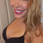 Erika Jordan Instagram - Just saying hi!! Enjoying my break in between semesters 🥳