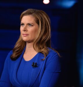 Actress Erin Burnett HD Instagram Photos and Wallpapers August 2024