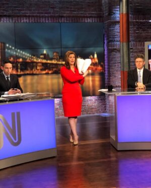 Erin Burnett Instagram - @erinburnett is armed with all 448 pages - and a studio of experts - as she combs through the release of the #Mueller report. 
What were your biggest takeaways?