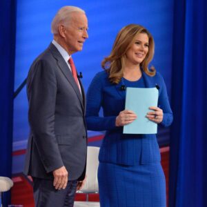 Erin Burnett Instagram - ➡️ Follow @ontheroad2020 for more coverage of the presidential race ➡️ Erin Burnett moderated a CNN Town Hall with @joebiden on Monday from Grinnell, Iowa.

At the event, Biden renewed his attacks against Sen. Elizabeth Warren of Massachusetts, pointing to her advocacy for "Medicare for All" and saying it comes from an elitist belief that Americans shouldn't be allowed to make up their own minds on health care.