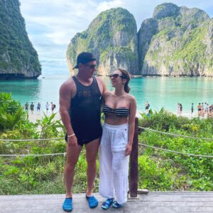 Erin Barnett Instagram - Some would say this would be the perfect spot for a proposal, not us though. 😂 ⁣
⁣
Look at our shoes! Best purchase ever while island hopping yesterday! This place is just absolutely stunning ☀️🥰 ⁣
⁣
#holiday #happy