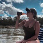 Erin Barnett Instagram - Barry was right, this is living 🎣☀️ #thisislivingbarry #yarrawonga #yarrawongamulwala #fishing