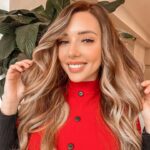 Erin Barnett Instagram - No apologies here for the hair spam 🤪 I mean, c’mon! Look at this hairrrrr, I’m just so happy with it! 🤩🤩🤩 #hairgoals