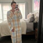 Erin Barnett Instagram - @peteralexanderofficial please stop making addictive pjs. I hate explaining myself to mick every 2nd day. 😂 #ringdoorbell #peteralexander #caught #funny
