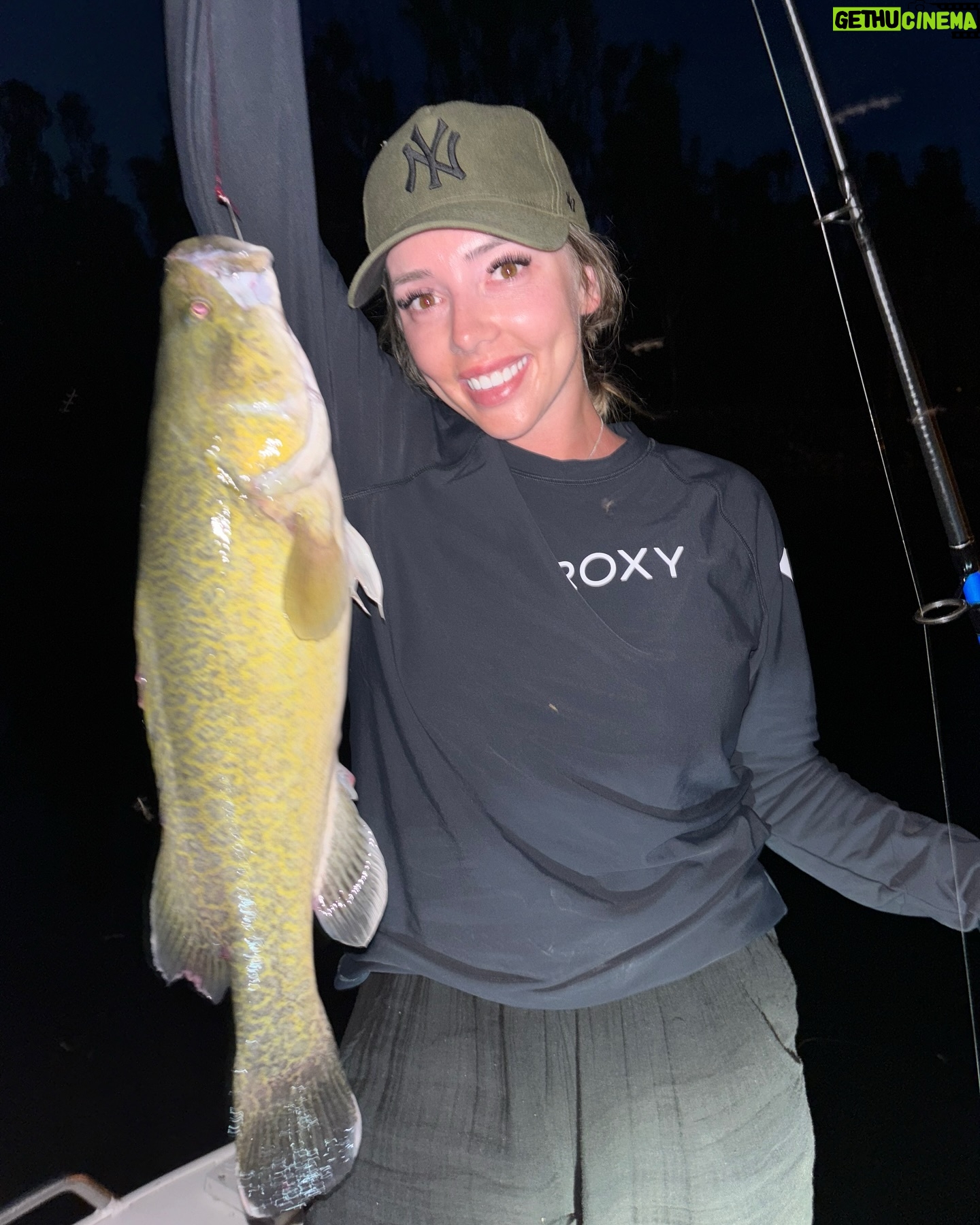 Erin Barnett - 3 Likes - May as well start being a fishing influencer instead 😂😂 Should here me scream “MICK I GOT ONE! OMG ITS HUGE! Take a photo QUICKLY!!” And then I let him take it off the hook and back in the water 😂🎣 Team work. #fishing #nightfishing #pro #holidays