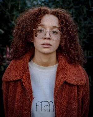 Erin Kellyman Instagram - Big up my guy @jinceman for chasing me down while I was shopping last week. I probs shouldn’t have walked away with a random stranger asking to take portraits but I’m glad I did. Such a humble, talented guy.