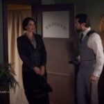 Erin Krakow Instagram - TONIGHT! @wcth_tv @ 9/8c on @hallmarkchannel @schearthome #Hearties