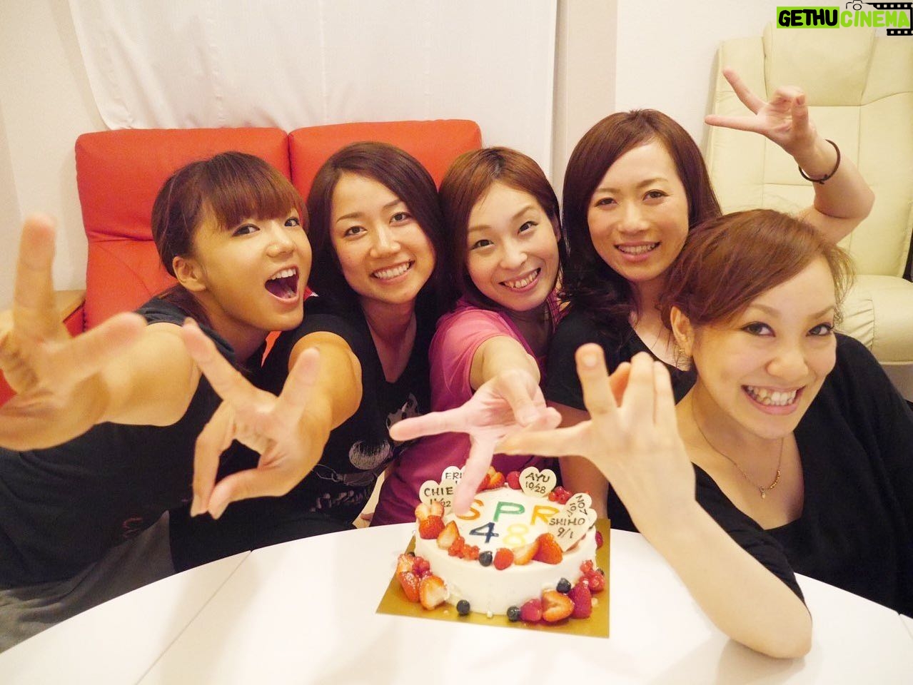 Erina Hara - 5.4K Likes - 3.11。
私の大事な場所でできた大切な友達たち。
この日が来ると、こうやってみんなの画像を探して見返してはたくさんのことを思い出す。
私のようにいい思い出ばかりじゃない人もたくさんいるだろうけど、大事な場所と大切な人を思い出す一日に。
#311
#東日本大地震
#今日という日を忘れない
