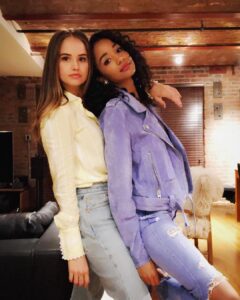 Erinn Westbrook Instagram - It’s ya girls 👼🏼👼🏾.