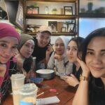Errina GD Instagram – Team Keliling Dunia w/ @jastip_digenta