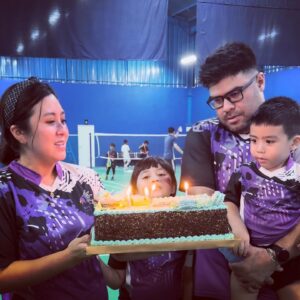 Errina GD Instagram - Happy Bday Daddy 💜🙏🏻 all the best… we 🩷 u #31okt2023