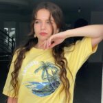 Erza Muqoli Instagram - 🌞🌊